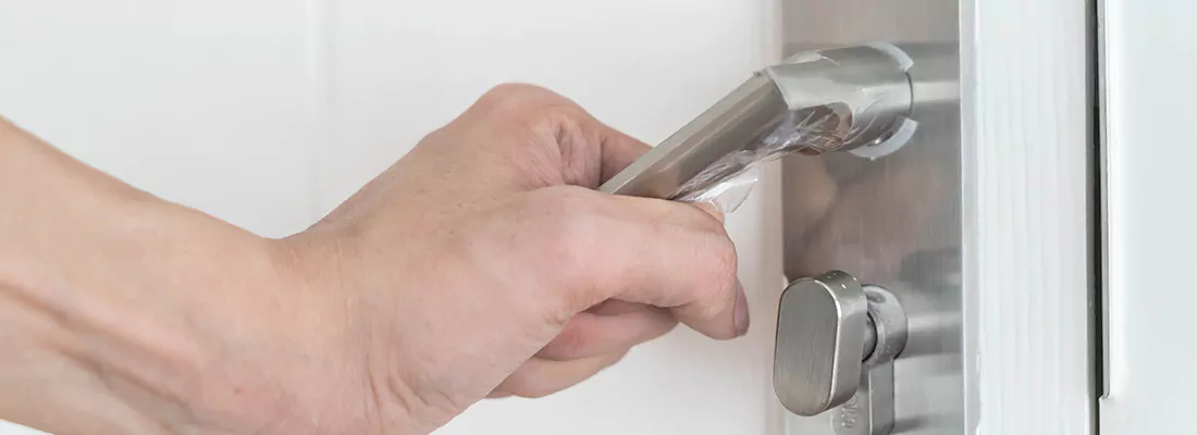 Expert Garage Door Opener Repair and Installation in Davie, FL